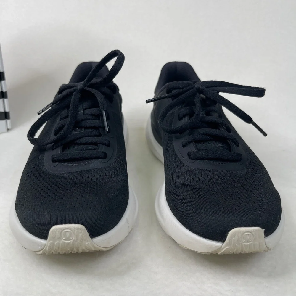 Lululemon Beyondfeel Black Running Sneakers Women's Size 8.5